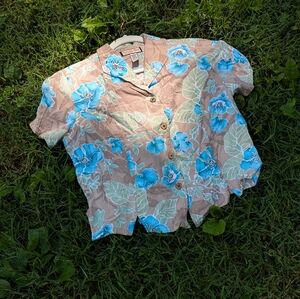 Cropped Hawaiian Button Up by Jamaica Bay